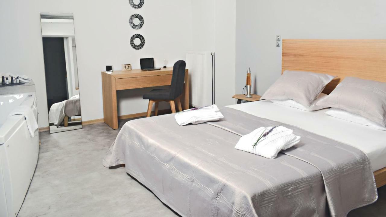 Beautiful People Suites Athens Acropolis View Екстериор снимка